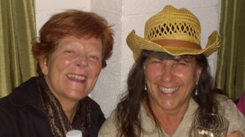 2016-01 Sue and Sherry at Bashfords