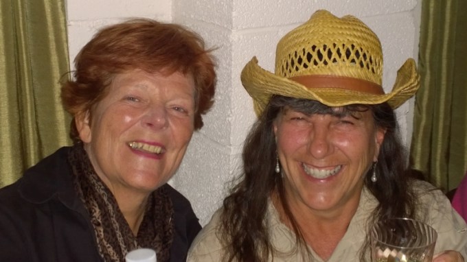 2016-01 Sue and Sherry at Bashfords